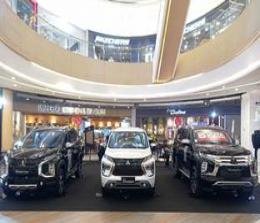 Mitsubishi Motors Supermarket Exhibition yang diselenggarakan di Living World Pekanbaru.